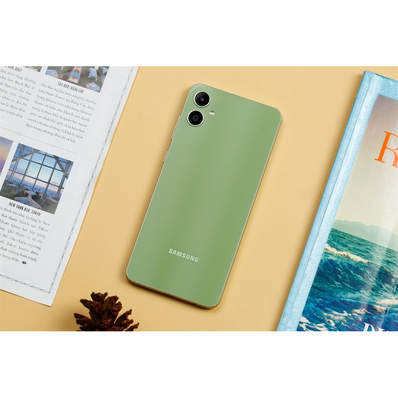 گوشی موبایل سامسونگ مدل Galaxy A05 دو سیم کارت ظرفیت 128 گیگابایت و رم 4 گیگابایت  - ویتنام