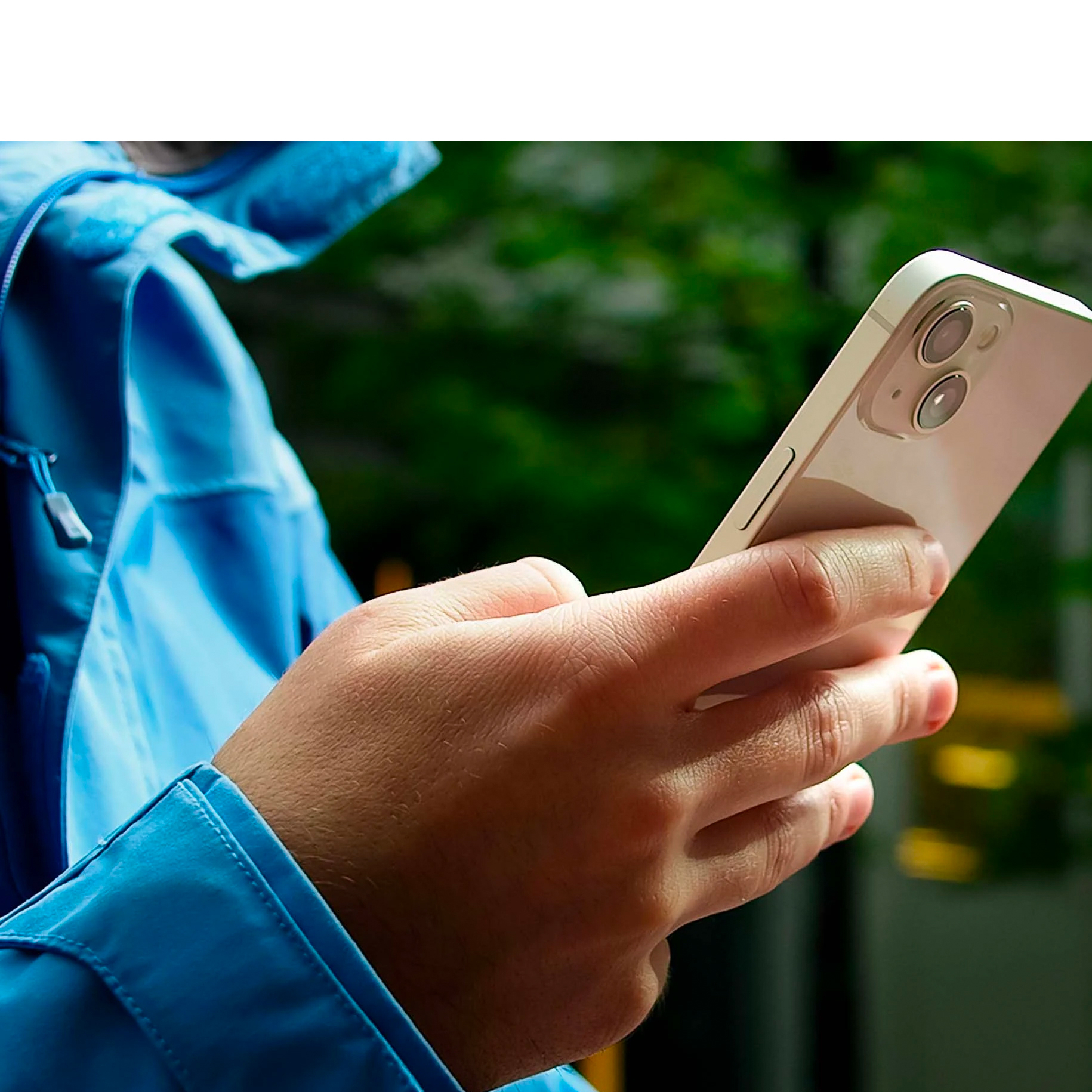 گوشی موبایل اپل مدل iPhone 13 CH دو سیم‌ کارت ظرفیت 128 گیگابایت و رم 4 گیگابایت - نات اکتیو - به همراه بسته اینترنت 100 گیگابایتی یک ماهه همراه اول