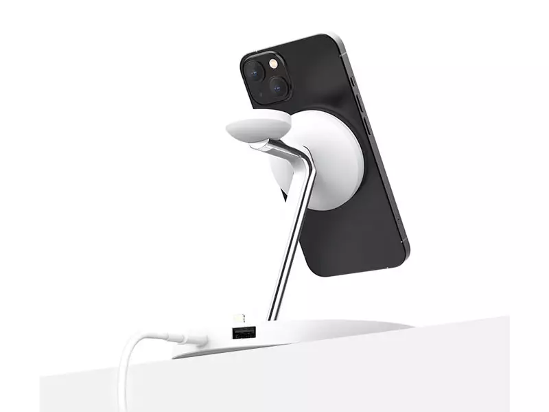 پایه نگهدارنده و شارژر بی سیم گوشی موبایل مدل RCW-26 رسی (RECCI RCW-26 15W 5 IN 1 Magnetic WIRELESS CHARGER STAND)