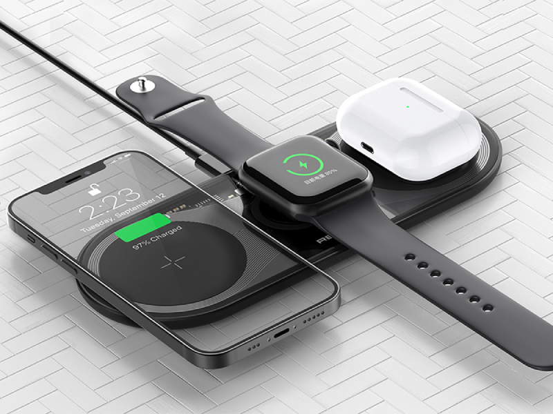 شارژر بی سیم RCW-13 رسی (RECCI RCW-13 3 IN 1 15W WIRELESS CHARGER)