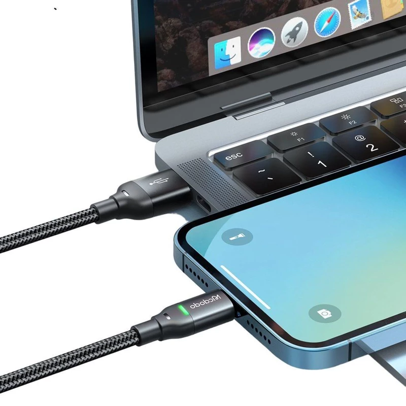 کابل USB به لایتنینگ مک دودو مدل CA-2700 طول 1.2 متر